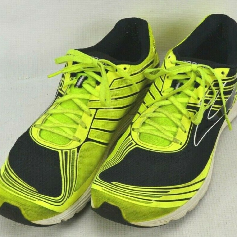 Brooks Asteria Volt Marathon Running Shoes Mens 13